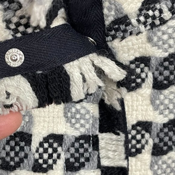 IISLI Wool Jacket - Picture 6 of 6